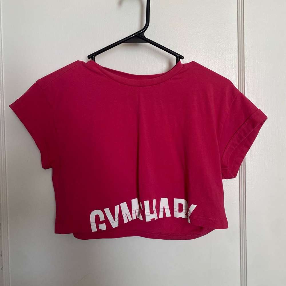 Gymshark crop top, hot pink, size small